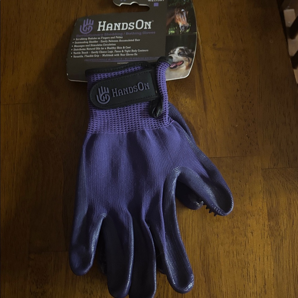 Purple Pet Grooming Gloves